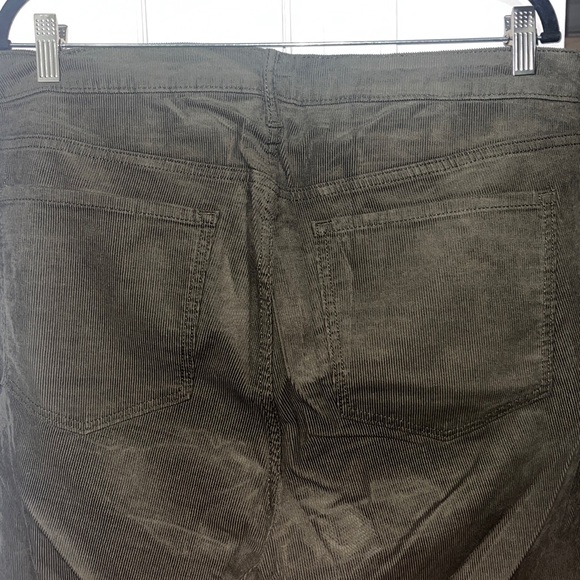 NWT Old Navy olive green corduroy high rise Rockstar super skinny jeans 18 tall - Picture 5 of 8